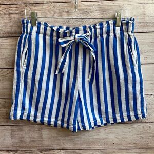 J‎ CREW LINEN BLEND PAPERBAG WAIST SHORTS IN BLUE AND WHITE STRIPES